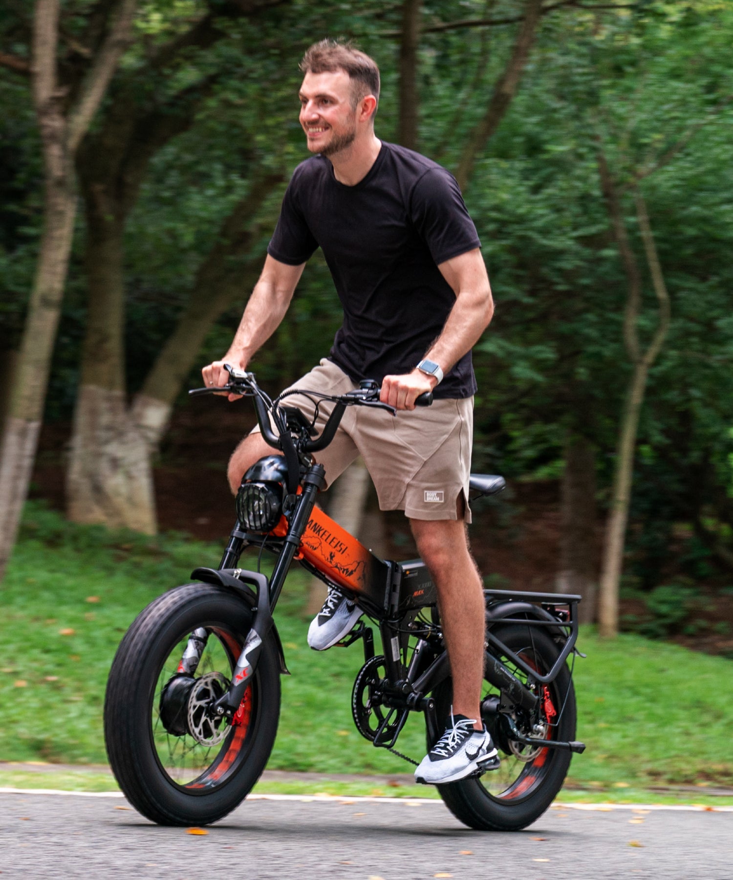 電動自転車 YADEA日本市場初のスポーツ型ロードバイクが登場 電動アシスト自転車